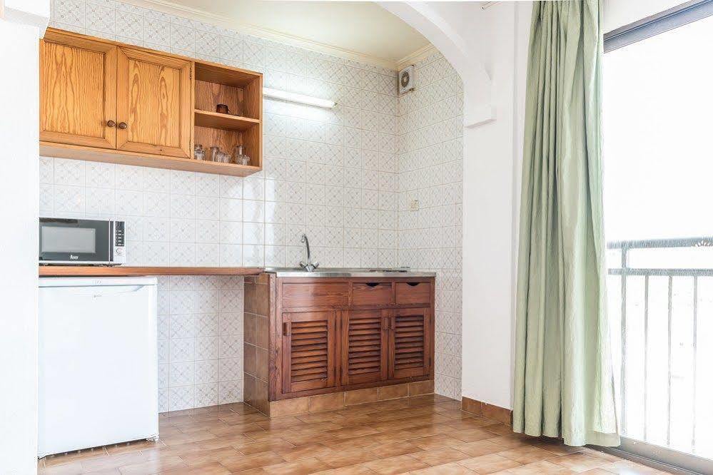 Apartamentos Orosol 2 By Typic Hotels Sant Antoni de Portmany Екстериор снимка