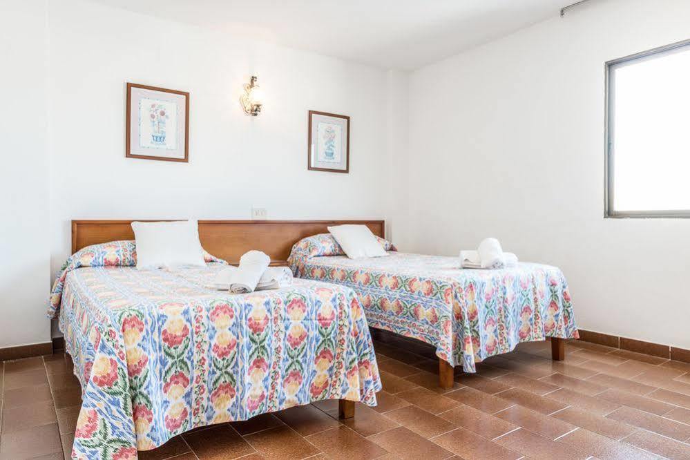 Apartamentos Orosol 2 By Typic Hotels Sant Antoni de Portmany Екстериор снимка