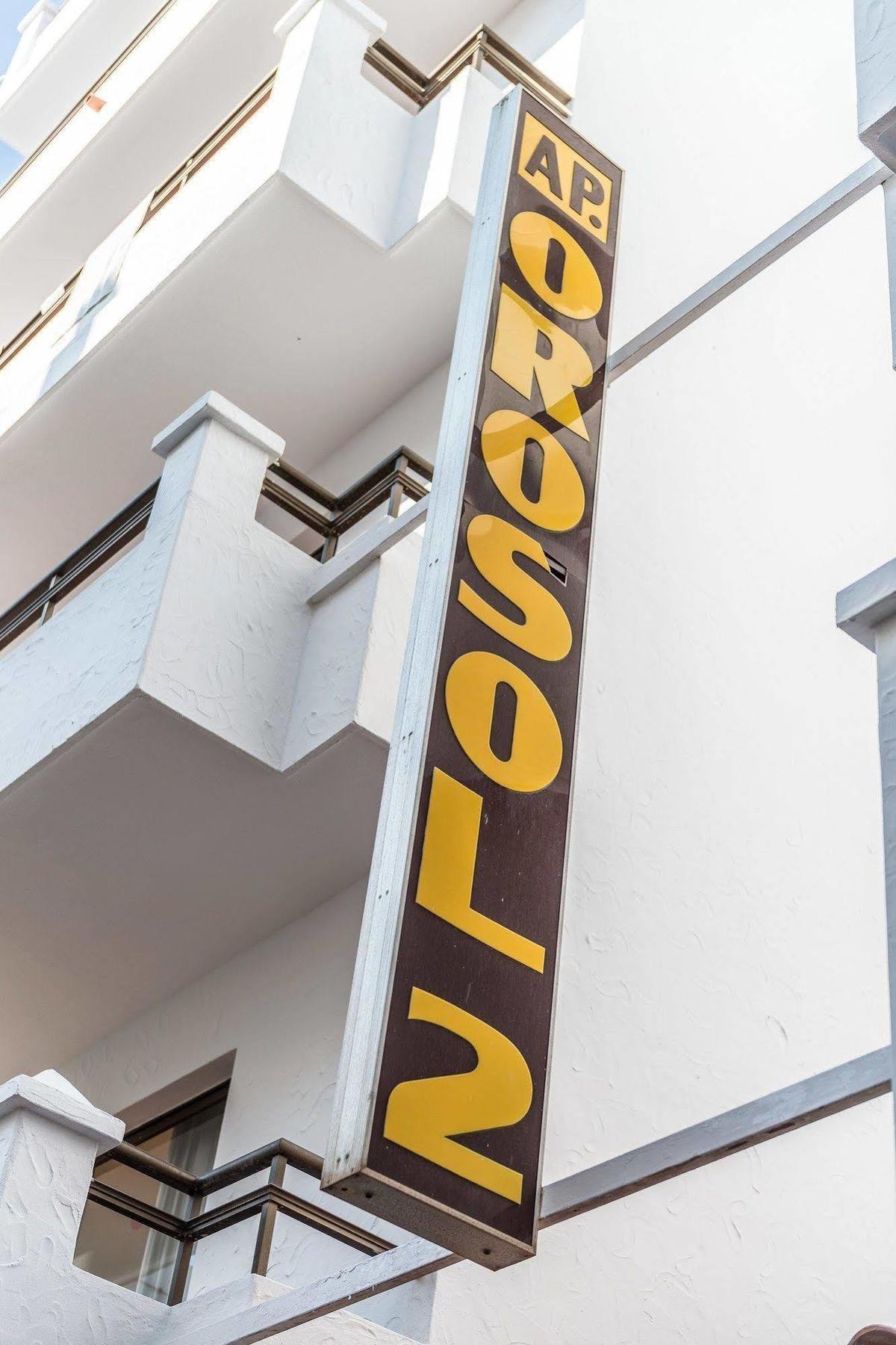 Apartamentos Orosol 2 By Typic Hotels Sant Antoni de Portmany Екстериор снимка